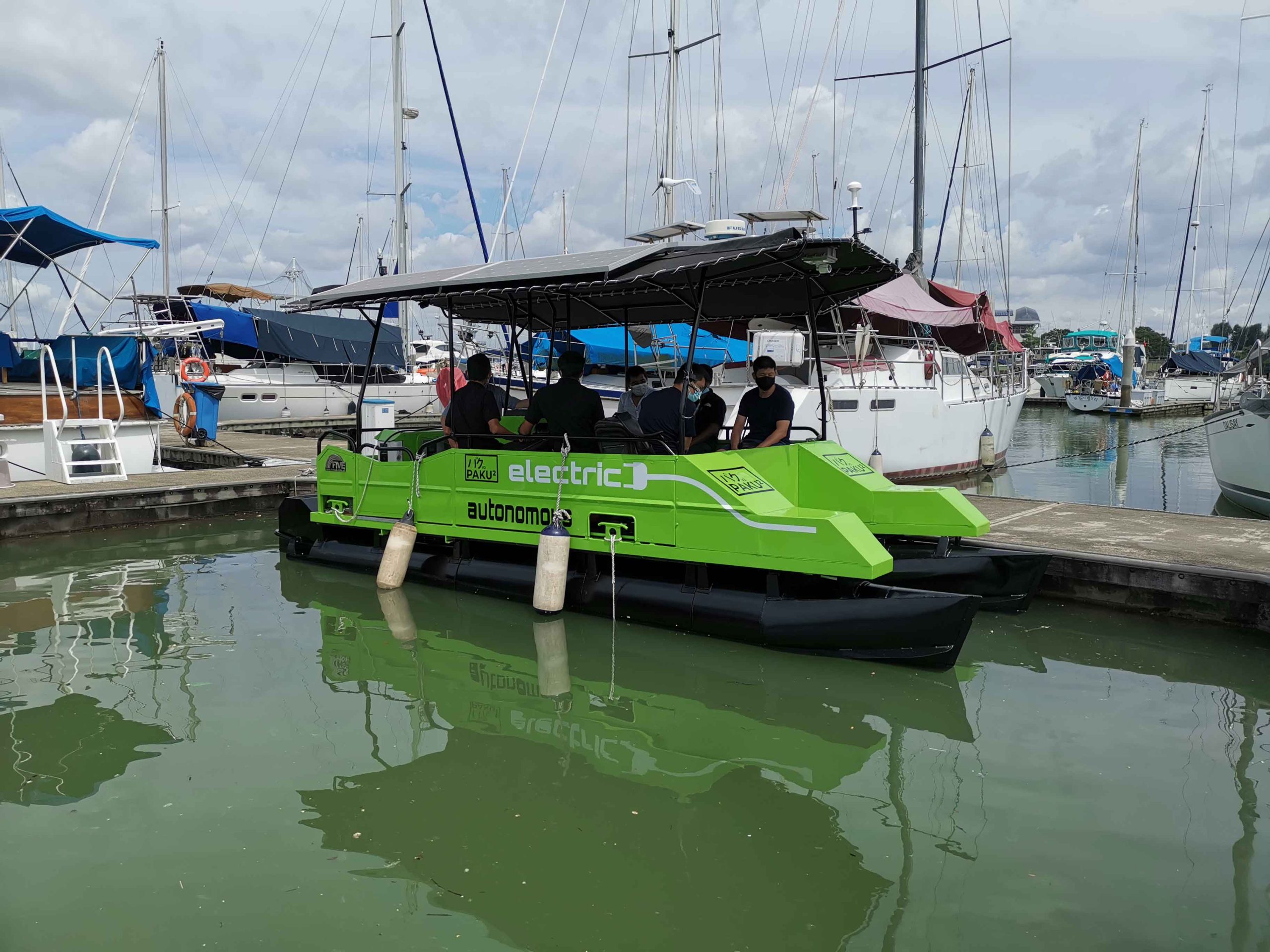 Electric & Autonomous Boat